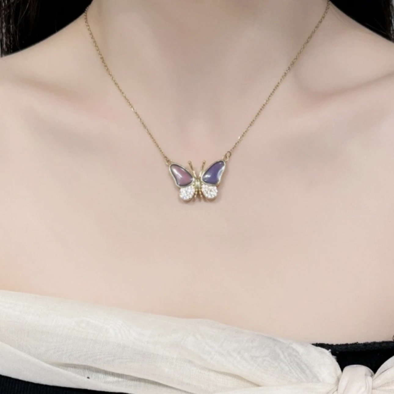 Hot Saleš„Magnetic Gradient Gemstone Butterfly Necklace