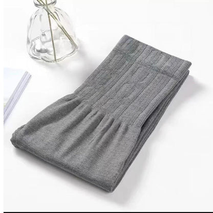 Women’s Warm Soft Close-Fitting Base Layer Pants