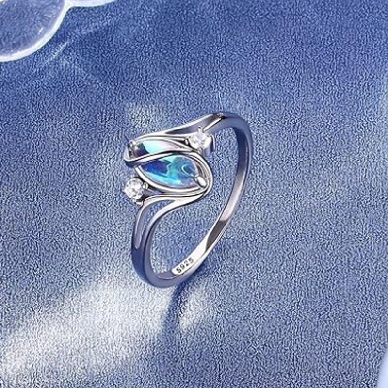 🎉 LIMITED TIME 50% OFF! 💍 Geometric Oval Ring with Zirconia Accents – Moonstone Center, Sparkling Details & Versatile Elegance ✨