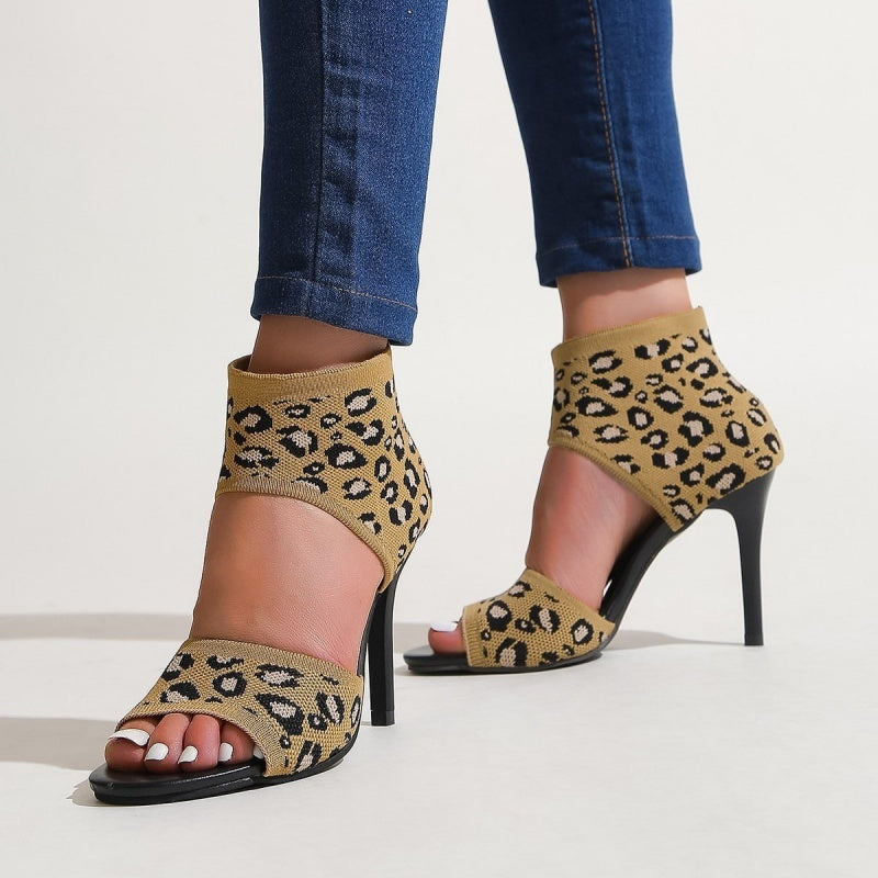 👠 50% OFF NOW! 🐆 Women's Stylish Slim Heel Sandals – Open-Toe, Elasticized Upper & No Instep Snagging ✨