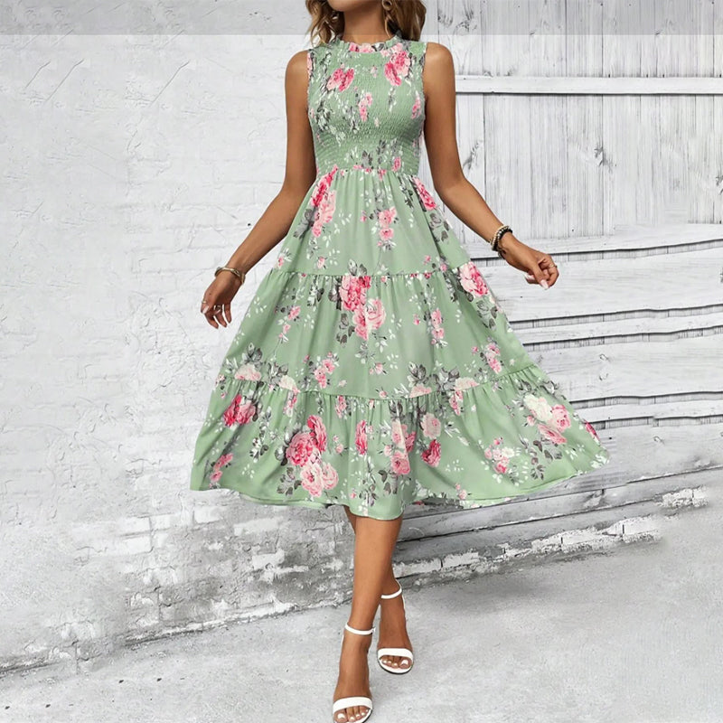 👗 50% OFF NOW! 🌸 Women's Sleeveless Floral Print Casual Dress – Smocked Bodice, Flowy Tiered Skirt & Versatile Midi Length ✨