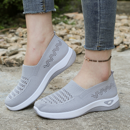 👟 LIMITED-TIME 50% OFF! 🌿 Women's Slip-On Shoes – Breathable Mesh, Lightweight, Comfortable, Anti-Slip ✨