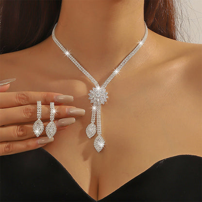 🌼 LIMITED-TIME 50% OFF! ✨ Women's Zircon Flower Jewelry Set – Elegant, Sparkling, Ready-to-Gift 💎