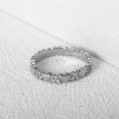 📢📢50% OFF !! ⏰ Women's Elegant Heart Eternity Ring – Micro-Paved Zircons, Stainless Steel, Stackable ✨
