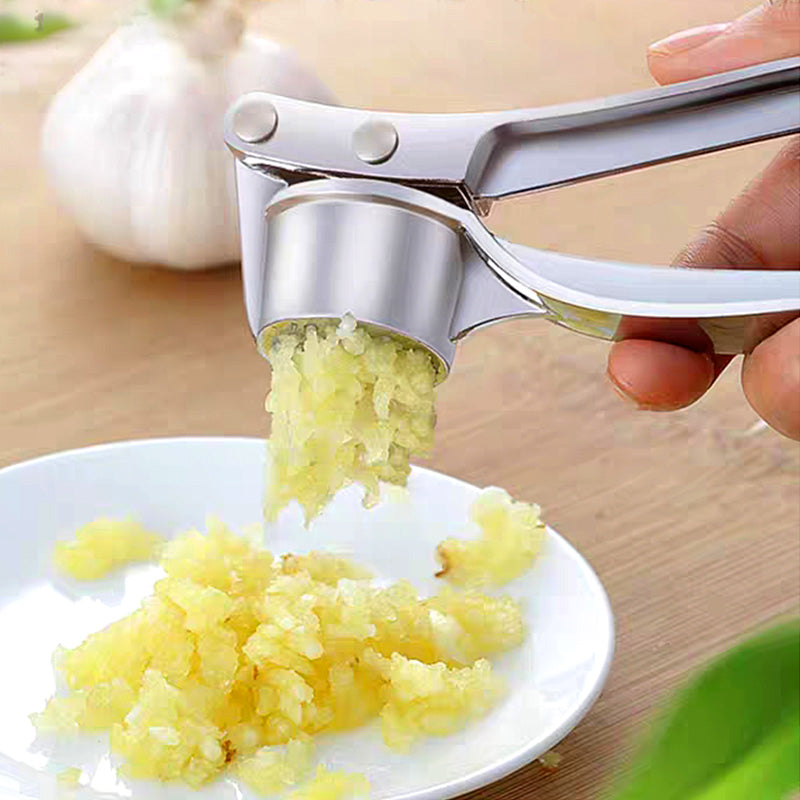 ⏰Garlic Press Masher – Crush Garlic Fast Without Sticky Hands