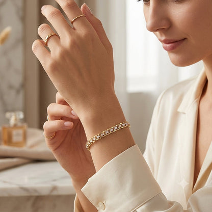 Women's Spliced Gold Chain Bracelet