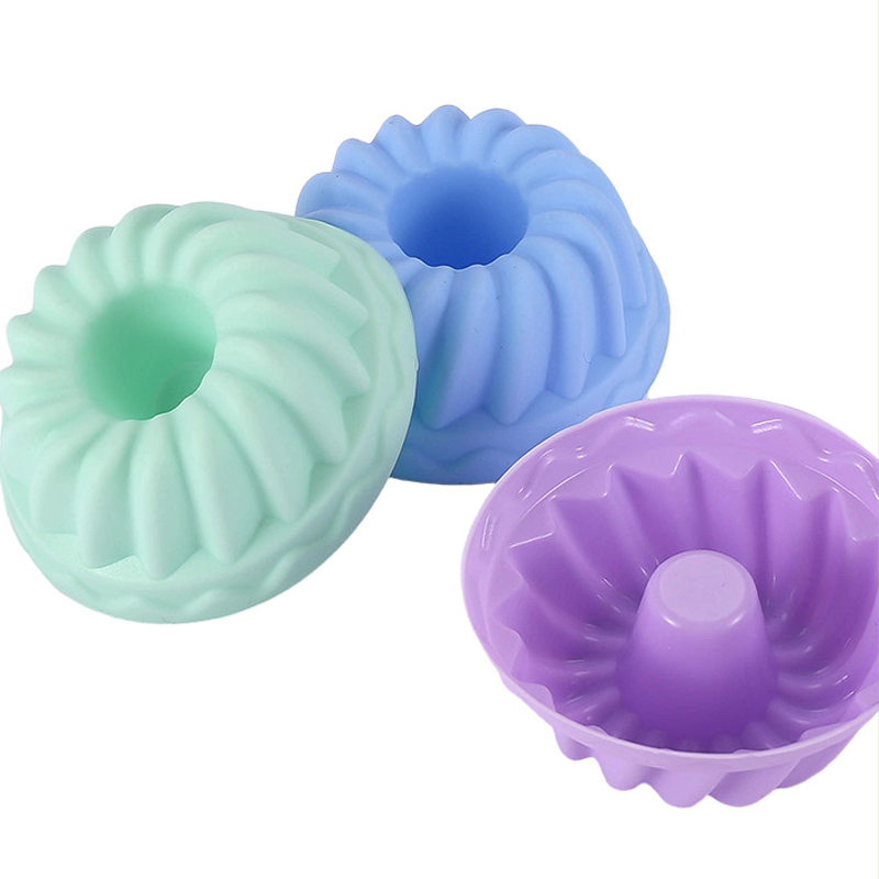 Silicone Donut-Style Baking Cups – Food-Grade BPA-Free, Non-Stick Easy Release & Heat/Cold Resistant – Reusable Eco-Friendly Baking Essential ✨